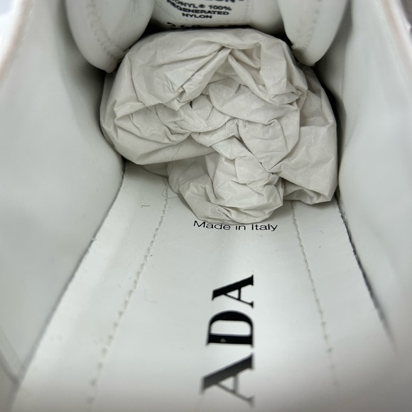 Women's Prada double wheel chunky low top sneakers size 40 made in Italy - Picture 10 of 11
